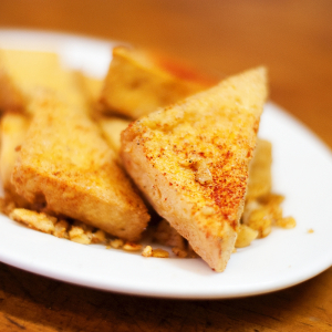 D5 Deep Fried Tofu (4 pcs)
