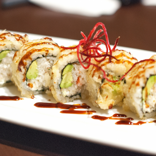 L8 Golden Dragon Roll